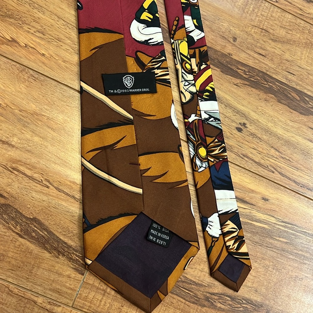 VTG Character Tie Lot 8 Ties Beatles, Disney, Warner Bros, Mad Dogs, etc - Picture 6 of 14